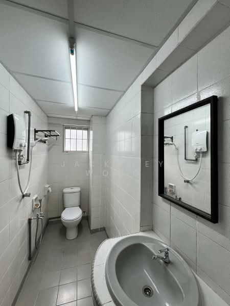 Condominium for Rent at Seri Cendekia - Jacksley Wong - Bathroom - PropertyGuru.com.my