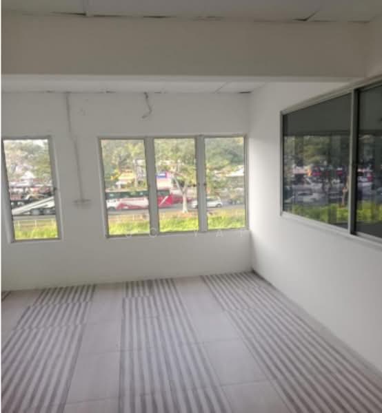 Shop / Office for Rent in Rawang (Selangor) - SC Yap - Interior - PropertyGuru.com.my