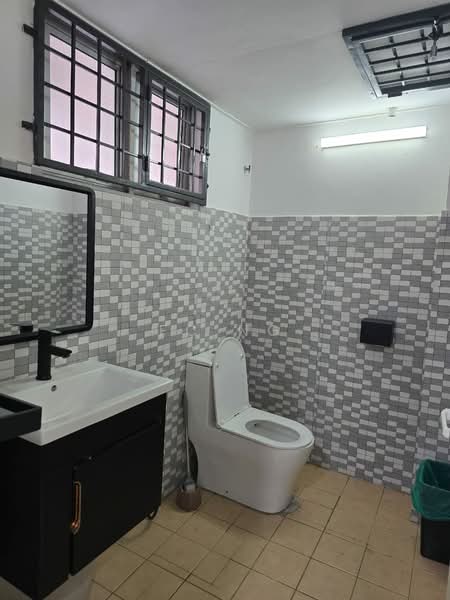 Shop / Office for Rent in SS 20, Damansara Utama (Petaling Jaya) - FC Ng - Bathroom - PropertyGuru.com.my