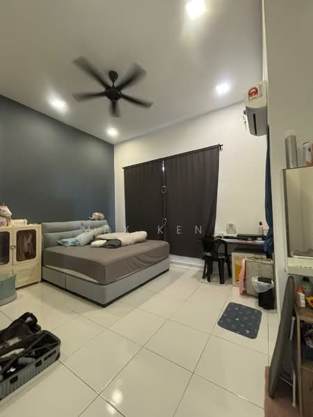 2-storey Terraced House for Sale in Gelang Patah (Johor) - Max Keng - Bedroom - PropertyGuru.com.my