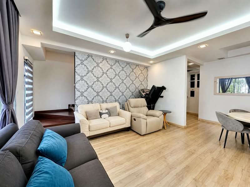 Rumah Kluster untuk Dijual di Setia Alam (Selangor) - Hazwan Hilmi - Living Room - PropertyGuru.com.my