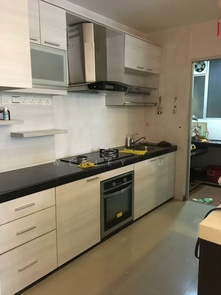 Servis Apartment untuk Dijual di Kuchai Avenue - Wesley Fu - Kitchen - PropertyGuru.com.my