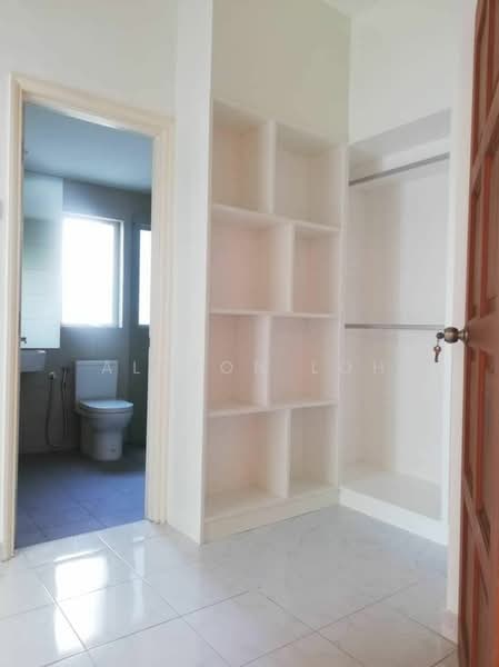 Condominium for Rent at 1 Persiaran Gurney - Alston Loh - Bathroom - PropertyGuru.com.my