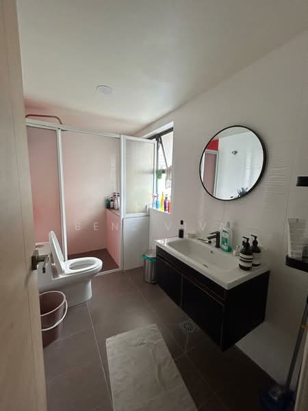 Kondominium untuk Dijual di Palmville Resort Condominium - Benz Viva - Bathroom - PropertyGuru.com.my