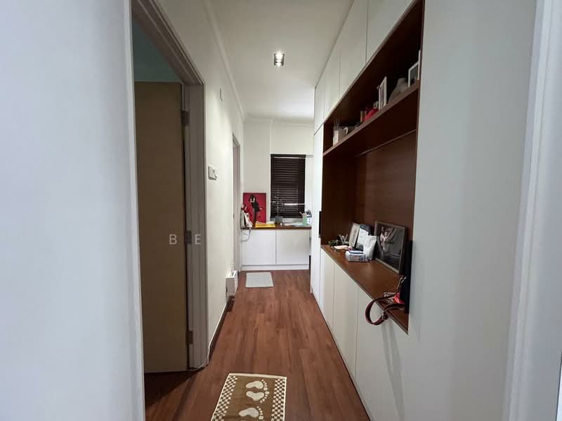 Kondominium untuk Dijual di Palmville Resort Condominium - Benz Viva - Corridor - PropertyGuru.com.my