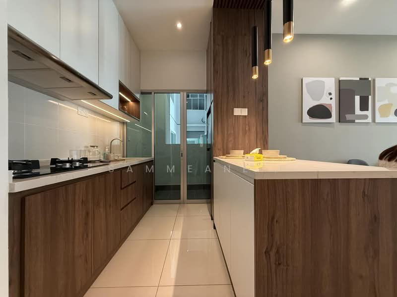 Apartment for Sale at R&F Princess Cove Phase 3-New Casa Suites - Sammeane . - Kitchen - PropertyGuru.com.my