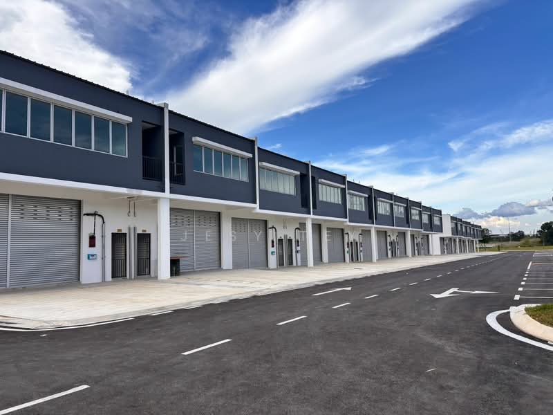 Shop for Rent in Indahpura Industrial Park (Kulai) - Jesy Tey - Exterior - PropertyGuru.com.my