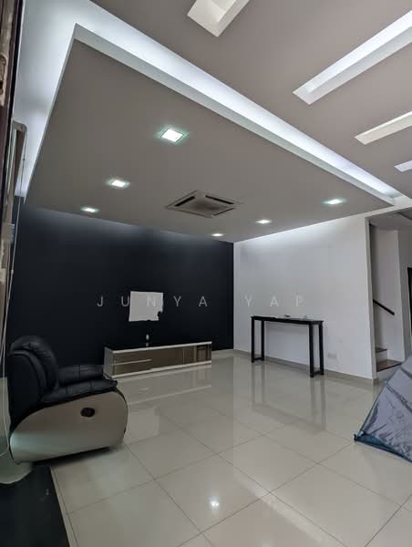 Rumah Teres 2 Tingkat untuk Dijual di Taman Bangi Jaya (Semenyih) - Junya Yap - Living Room - PropertyGuru.com.my