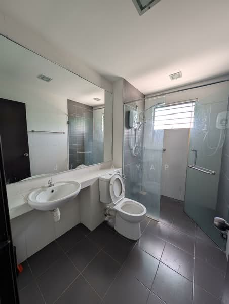 Rumah Teres 2 Tingkat untuk Dijual di Taman Bangi Jaya (Semenyih) - Junya Yap - Bathroom - PropertyGuru.com.my