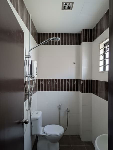 Rumah Teres 2 Tingkat untuk Dijual di Taman Bangi Jaya (Semenyih) - Junya Yap - Bathroom - PropertyGuru.com.my