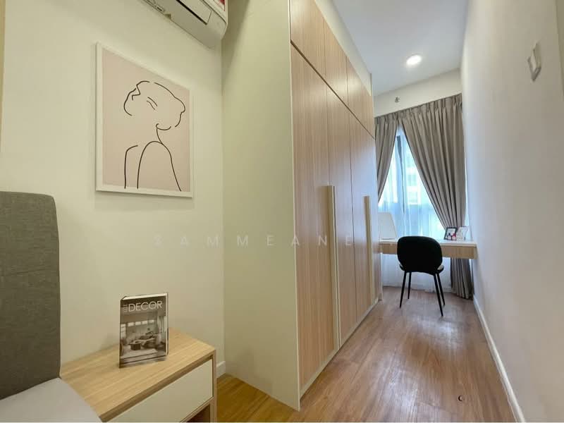 Kondominium untuk Dijual di The Coronade Residences - Sammeane . - Bedroom - PropertyGuru.com.my