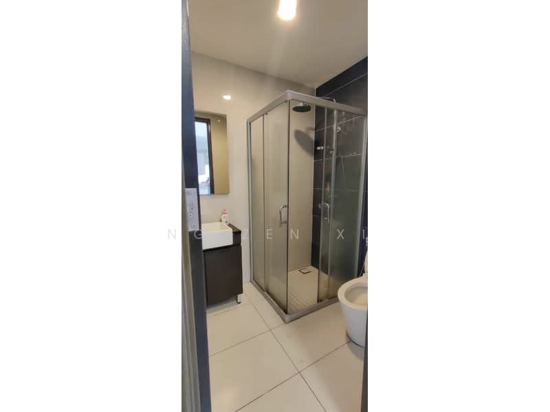 Condominium for Rent at Bay Point @ Country Garden Danga Bay - NG ZEN XI - Bathroom - PropertyGuru.com.my