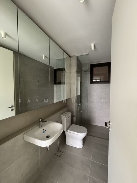 Service Residence for Sale at Jendela Residences - Raymond Ling - Bathroom - PropertyGuru.com.my