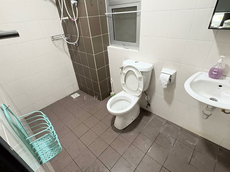 Service Residence for Rent at Saville @ Kajang - Ken Fung - Bathroom - PropertyGuru.com.my