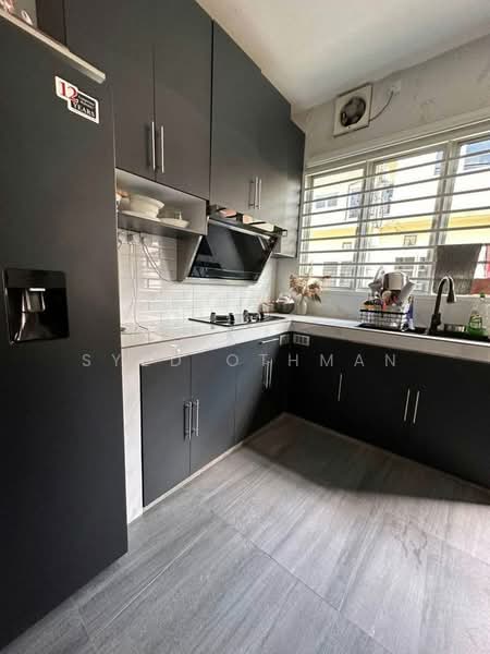 2-storey Terraced House for Sale in Taman Sri Pulai (Sikamat) - Syed Othman - Kitchen - PropertyGuru.com.my