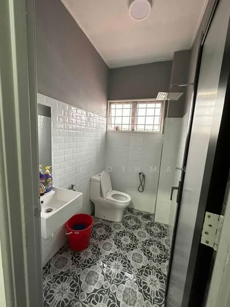 2-storey Terraced House for Sale in Taman Sri Pulai (Sikamat) - Syed Othman - Bathroom - PropertyGuru.com.my