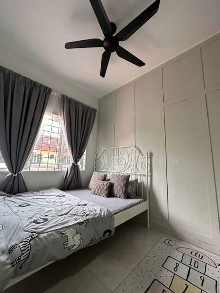 2-storey Terraced House for Sale in Taman Sri Pulai (Sikamat) - Syed Othman - Bedroom - PropertyGuru.com.my
