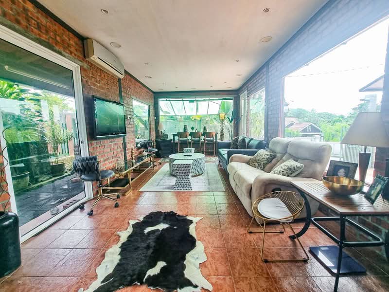 Rumah Banglo untuk Dijual di Sungai Penchala (Kuala Lumpur) - Amruddi Ahmad - Living Room - PropertyGuru.com.my