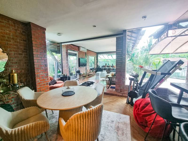Rumah Banglo untuk Dijual di Sungai Penchala (Kuala Lumpur) - Amruddi Ahmad - Living Room - PropertyGuru.com.my