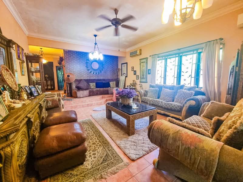 Rumah Banglo untuk Dijual di Sungai Penchala (Kuala Lumpur) - Amruddi Ahmad - Living Room - PropertyGuru.com.my