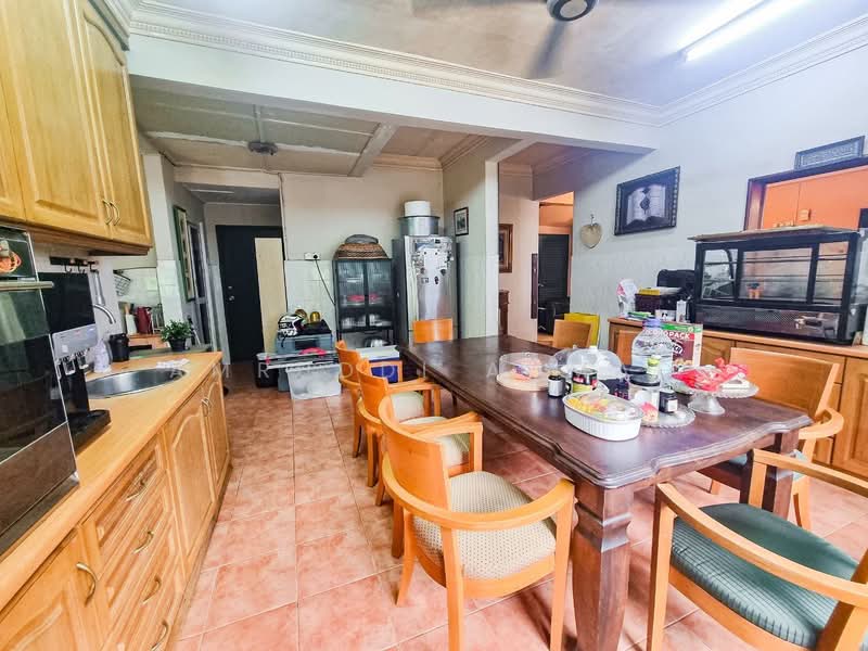 Rumah Banglo untuk Dijual di Sungai Penchala (Kuala Lumpur) - Amruddi Ahmad - Kitchen - PropertyGuru.com.my