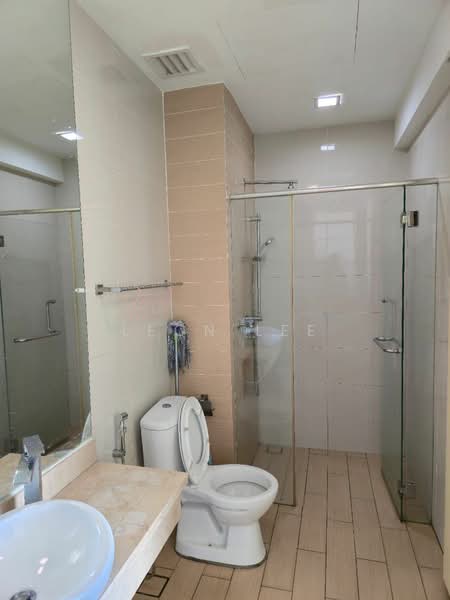Servis Apartment untuk Dijual di Camellia Serviced Suites - Leon Lee - Bathroom - PropertyGuru.com.my