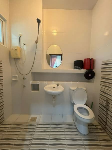 2-storey Terraced House for Sale in Setia Eco Gardens (Gelang Patah) - Fong Lik - Bathroom - PropertyGuru.com.my