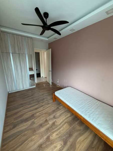 Servis Apartment untuk Disewa di Saville @ Melawati - Jonathan Yeoh - Bedroom - PropertyGuru.com.my