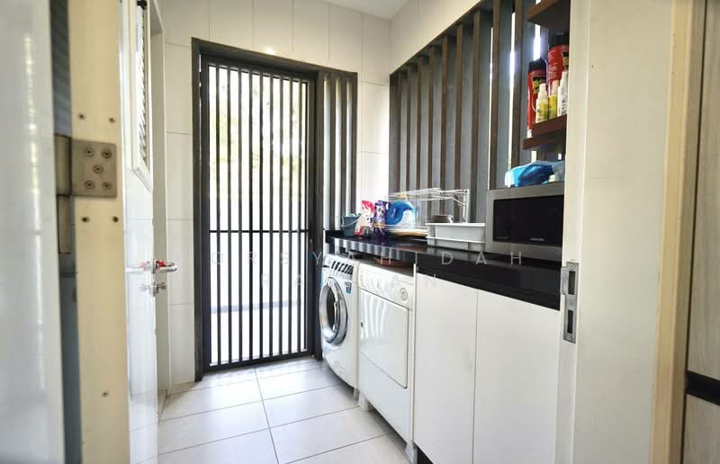 Bungalow for Sale in Cyberjaya (Selangor) - Norsyahidah Razlan - Laundry Room - PropertyGuru.com.my