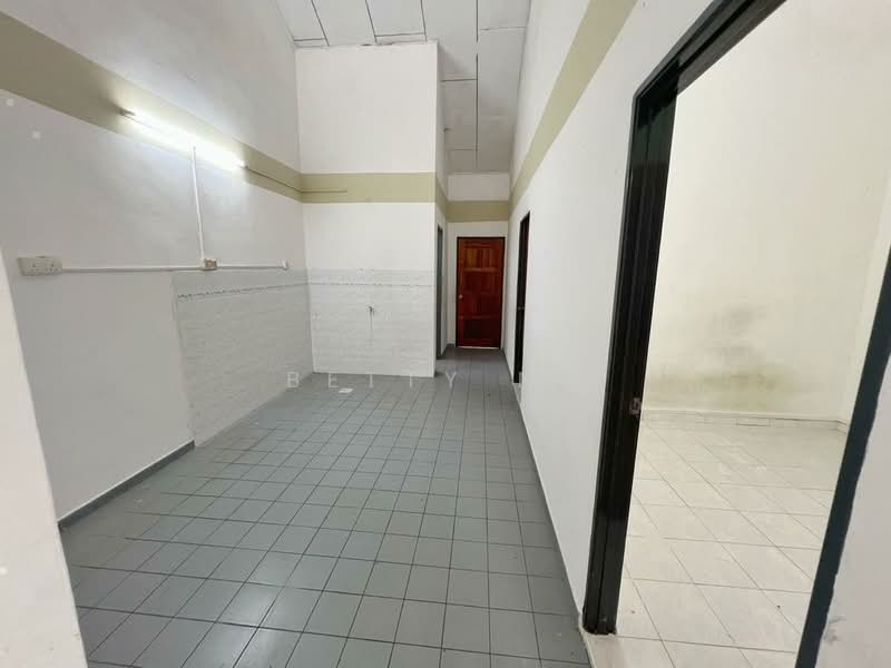 1-storey Terraced House for Sale in Taman Flora Heights (Pasir Gudang) - Betty Ng - PropertyGuru.com.my