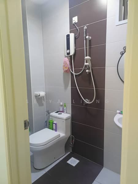 Apartment for Sale at Nusa Heights (Nusa Puncak) - Seiya Liang - Bathroom - PropertyGuru.com.my