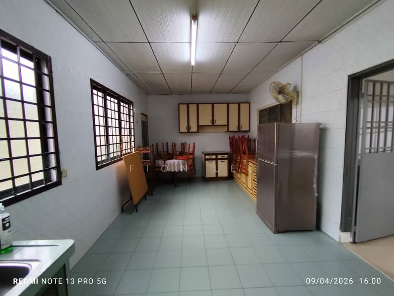 1-storey Terraced House for Rent in Johor Bahru (Johor) - Fion Lee - Kitchen - PropertyGuru.com.my