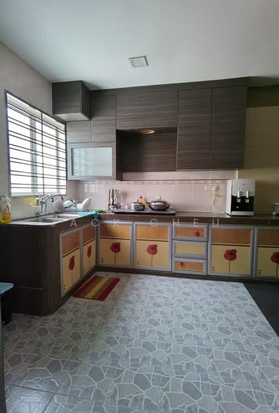 Rumah Teres 2 Tingkat untuk Dijual di Taman Setia Indah (Tebrau) - Jack Cheu - Kitchen - PropertyGuru.com.my