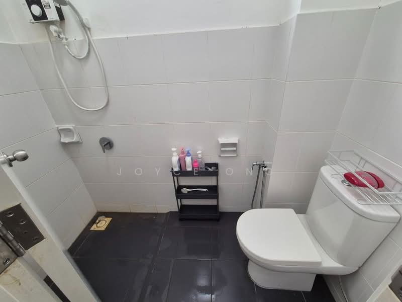 Rumah Teres 2 Tingkat untuk Dijual di Iskandar Puteri (Nusajaya) (Johor) - Joyce Ong - Bathroom - PropertyGuru.com.my