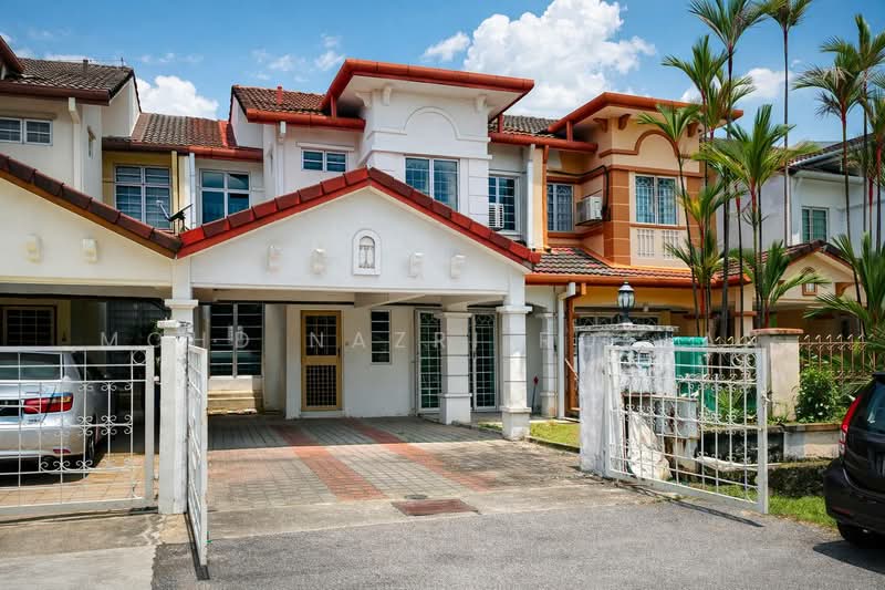 2-storey Terraced House for Sale in Usj 20 (Subang Jaya) - Mohd Nazri Roslan - Exterior - PropertyGuru.com.my