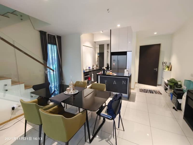 3-storey Terraced House for Sale in Symphony Hills (Cyberjaya) - Tank Tan - Dining Room - PropertyGuru.com.my
