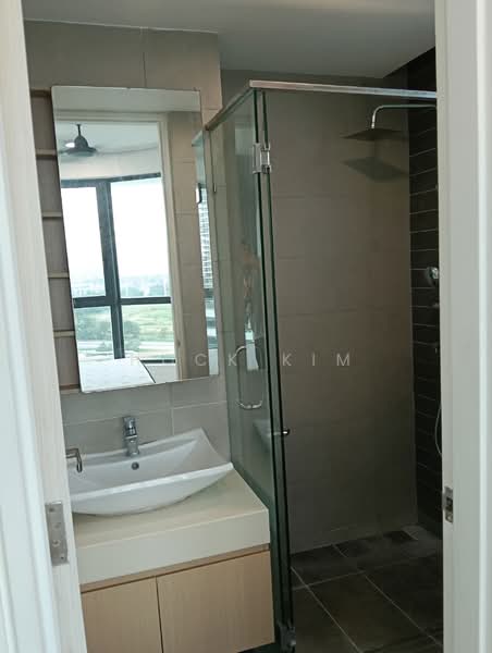 Servis Apartment untuk Disewa di The M @ Medini Macrolink - Hock Kim - Bathroom - PropertyGuru.com.my