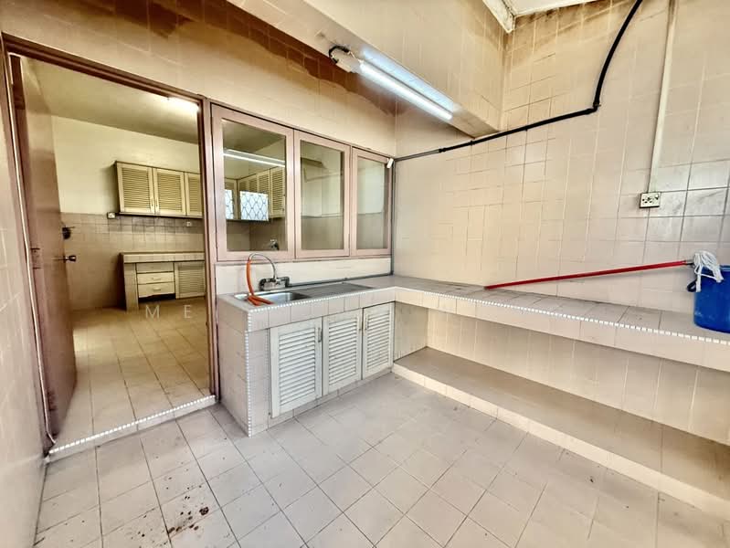 2-storey Terraced House for Rent in Bangsar (Kuala Lumpur) - Mei Fong Wong - Kitchen - PropertyGuru.com.my