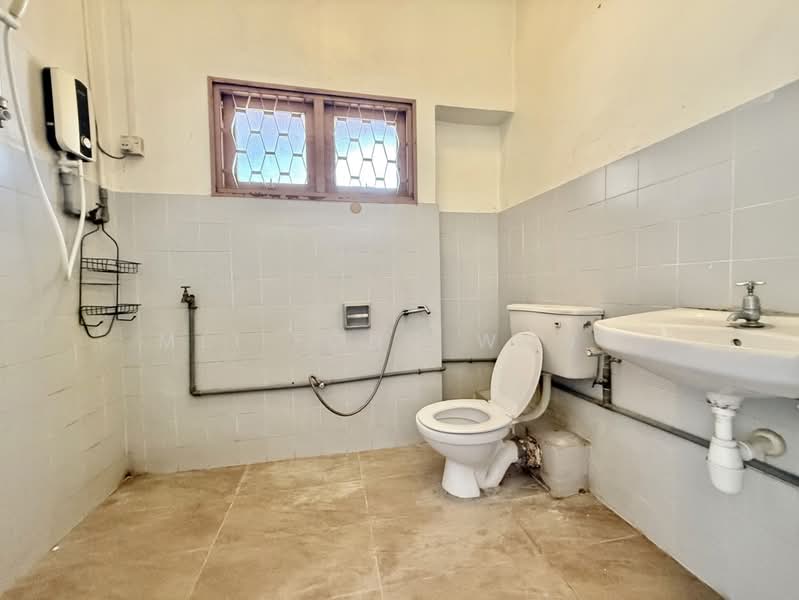 2-storey Terraced House for Rent in Bangsar (Kuala Lumpur) - Mei Fong Wong - Bathroom - PropertyGuru.com.my
