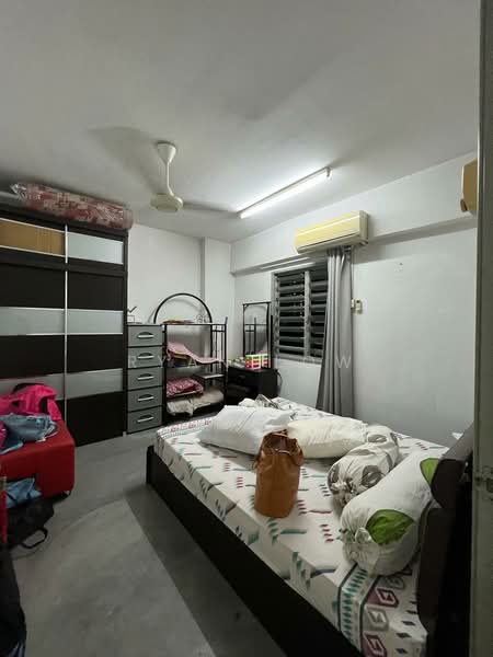 Pangsapuri untuk Dijual di Apartment Sri Rakyat - Ryan Low - Bedroom - PropertyGuru.com.my