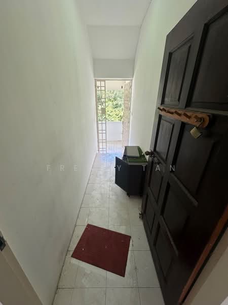Pangsapuri untuk Dijual di GL Garden - Freddy Tan - Entrance - PropertyGuru.com.my