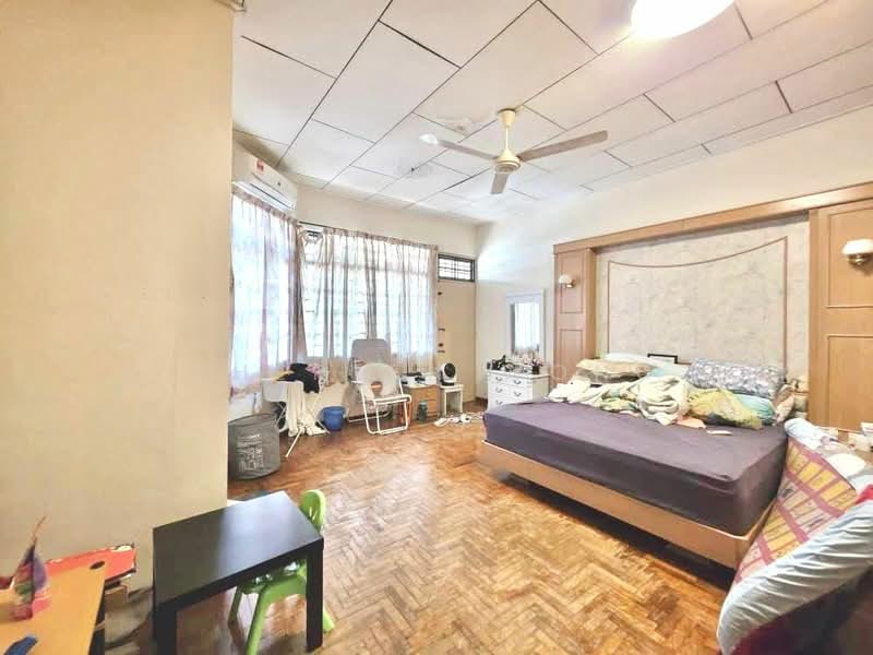 2-storey Terraced House for Sale in Taman Daya (Johor Bahru) - Shereen Wong - Bedroom - PropertyGuru.com.my
