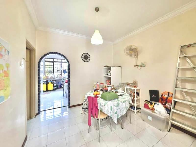 2-storey Terraced House for Sale in Taman Daya (Johor Bahru) - Shereen Wong - Interior - PropertyGuru.com.my