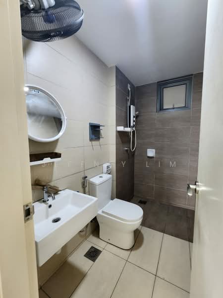 Servis Apartment untuk Disewa di Gravit8, Klang - Jeffney Lim - PropertyGuru.com.my