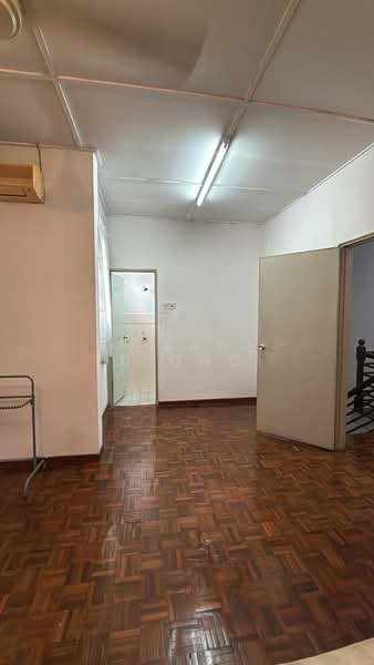 Untuk Dijual - Usj 1