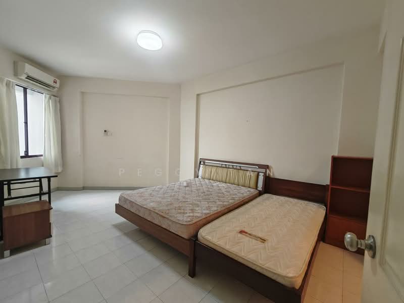 Kondominium untuk Disewa di Marina Bay Condominium - Peggy Tan - Bedroom - PropertyGuru.com.my