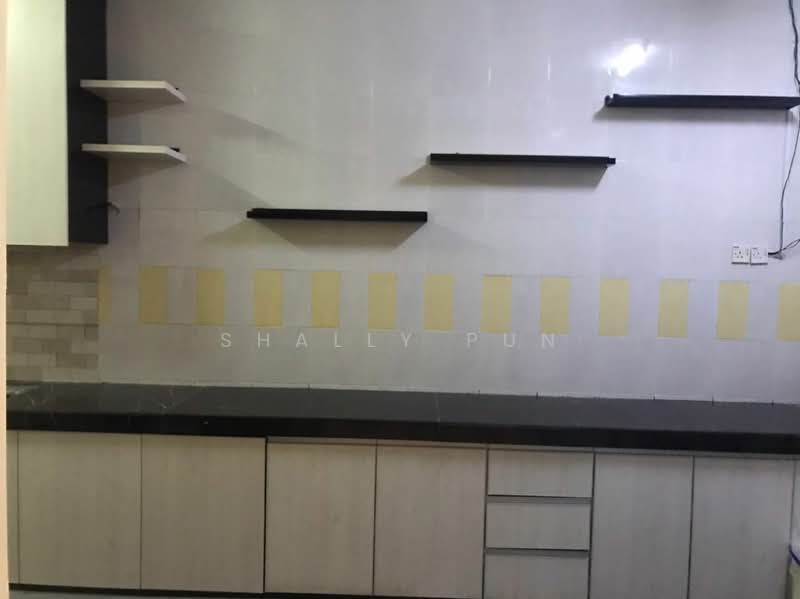2-storey Terraced House for Rent in Bandar Kinrara (Selangor) - Shally Pun - Kitchen - PropertyGuru.com.my