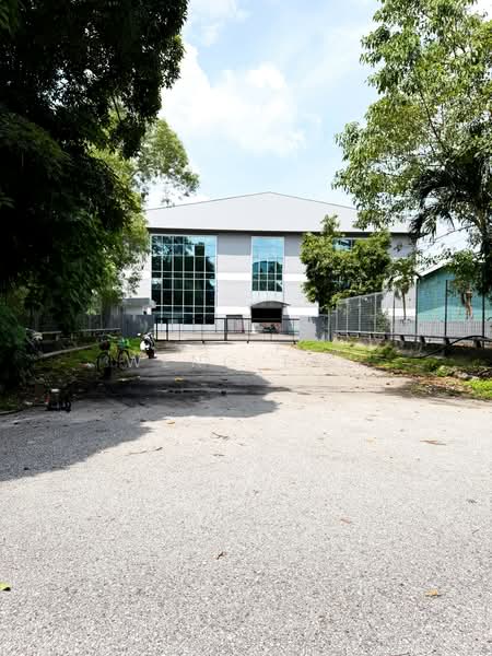 Factory for Rent in Taman Perindustrian Subang (Subang Jaya) - Weng Tan - Exterior - PropertyGuru.com.my