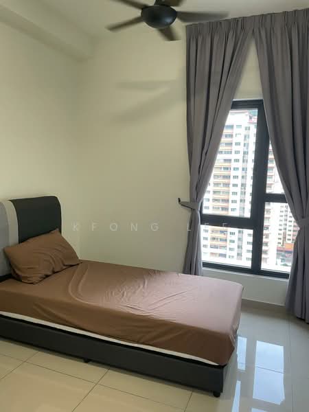 Service Residence for Rent at D'Cosmos Residences - Kfong Lee - Bedroom - PropertyGuru.com.my