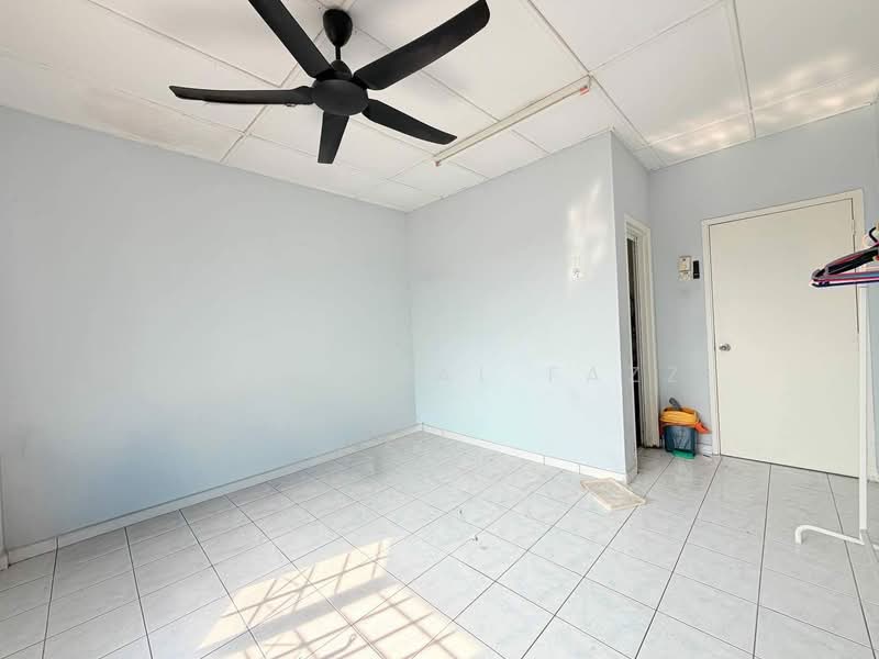 Apartment for Sale at Pangsapuri Subang Suria - Isfarizal fazz - Interior - PropertyGuru.com.my